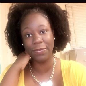Meet your Posher, Tiffany