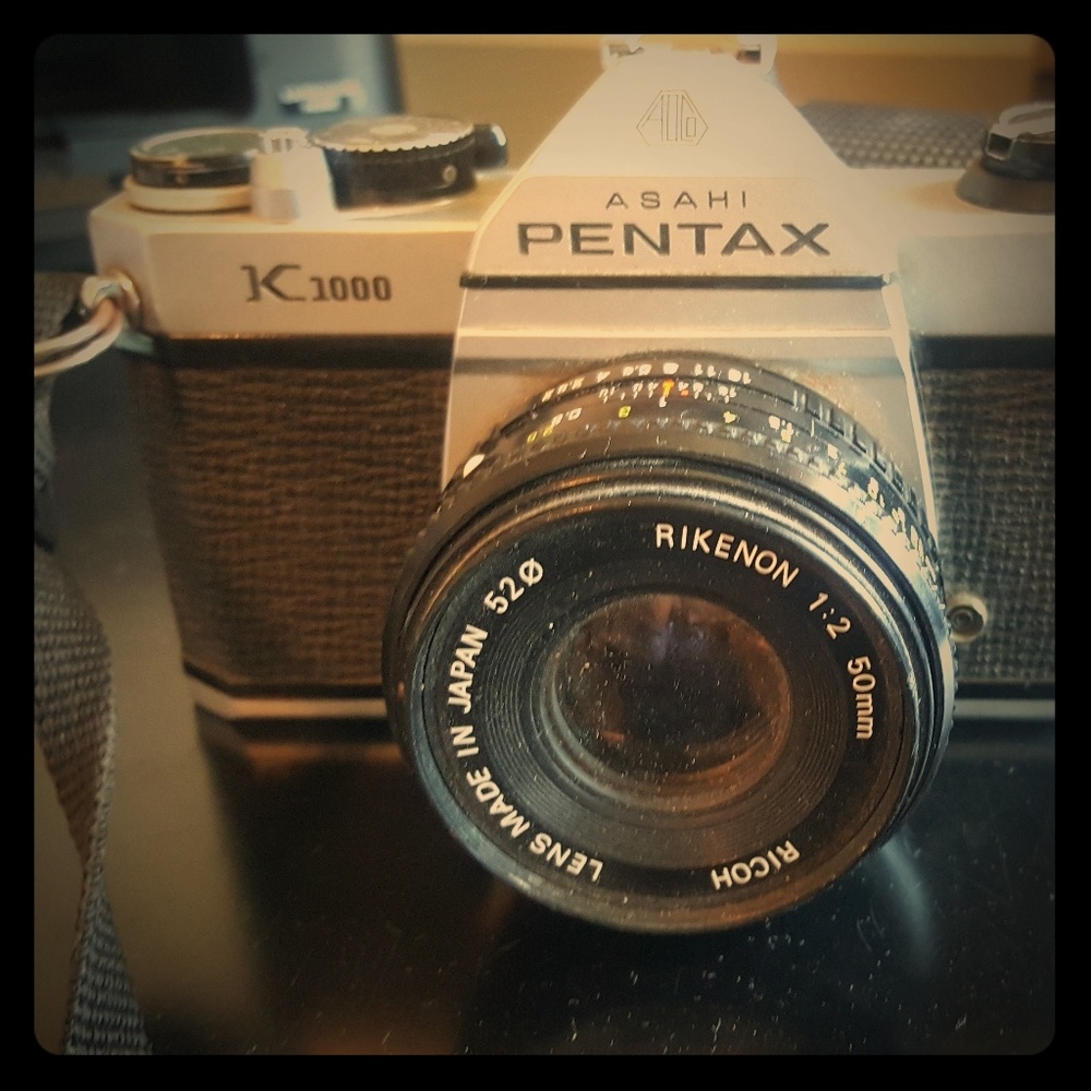 Closing Sale!!! Pentax Asahi K1000 with 2 lenses