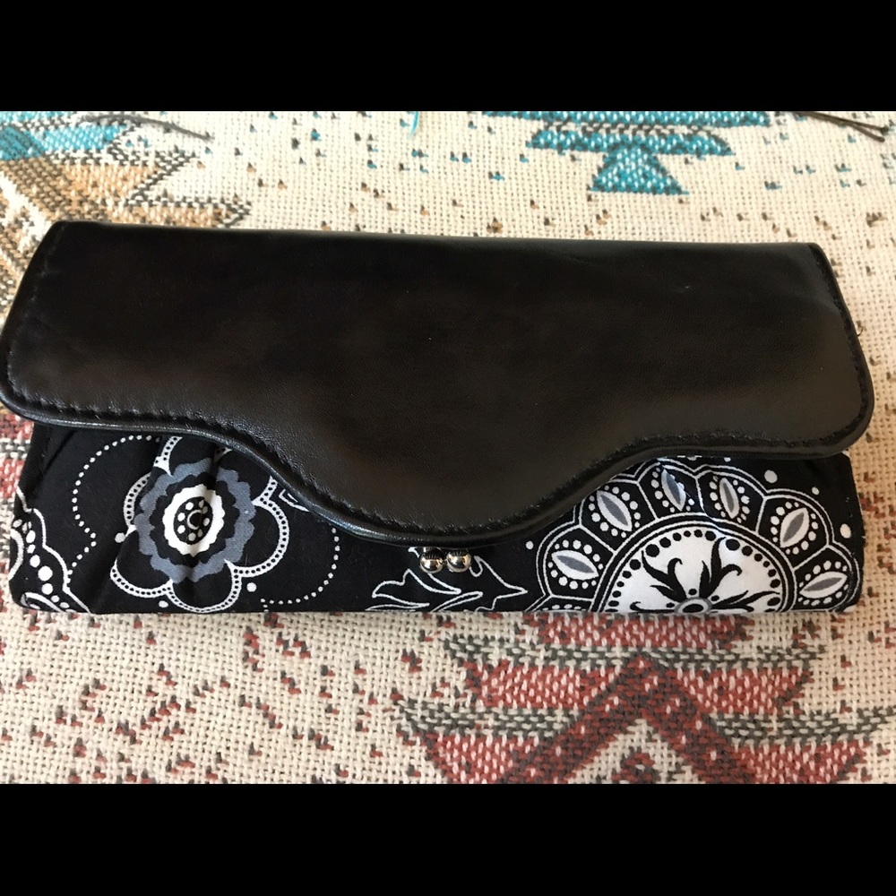 Authentic Thirty One Wallet