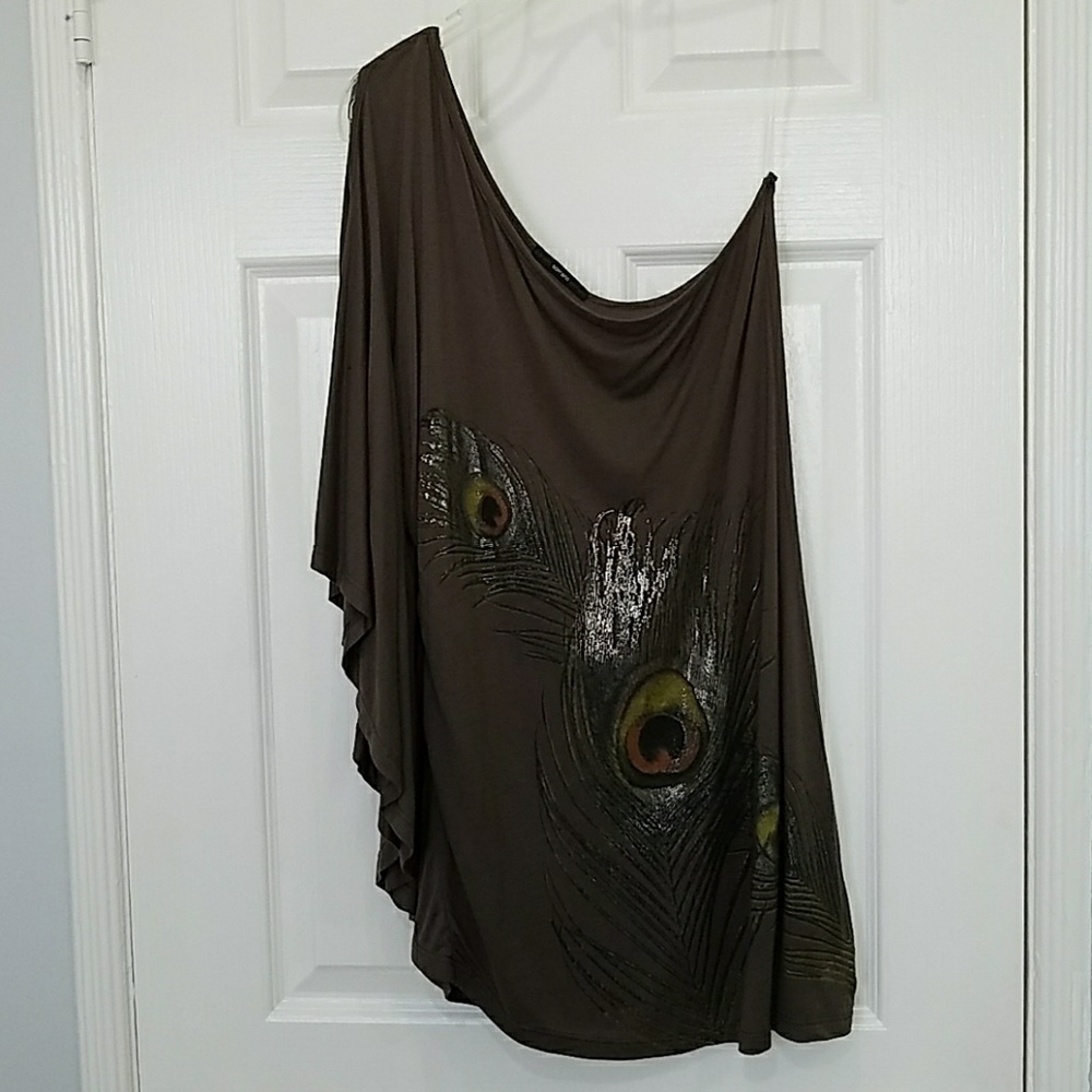 Soprano 1 shoulder shirt