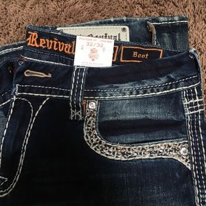 Buckle jeans!