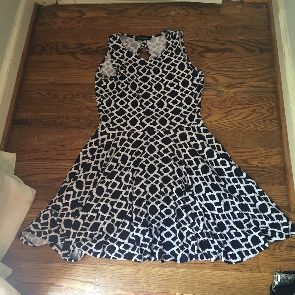 HourGlass Lilly dress - Picture 2 of 3
