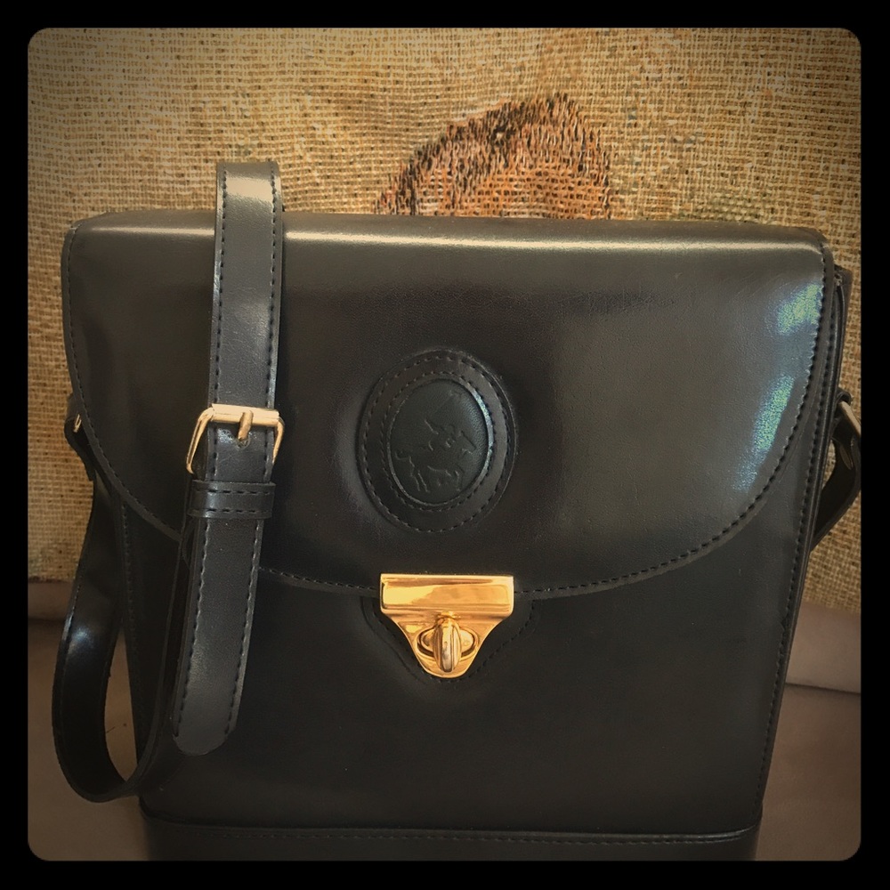 Price⬇️Ralph Lauren Polo bag. Navy, gold hardware.