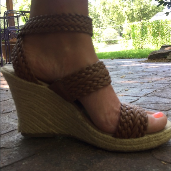 Summer wedges! - Picture 2 of 4
