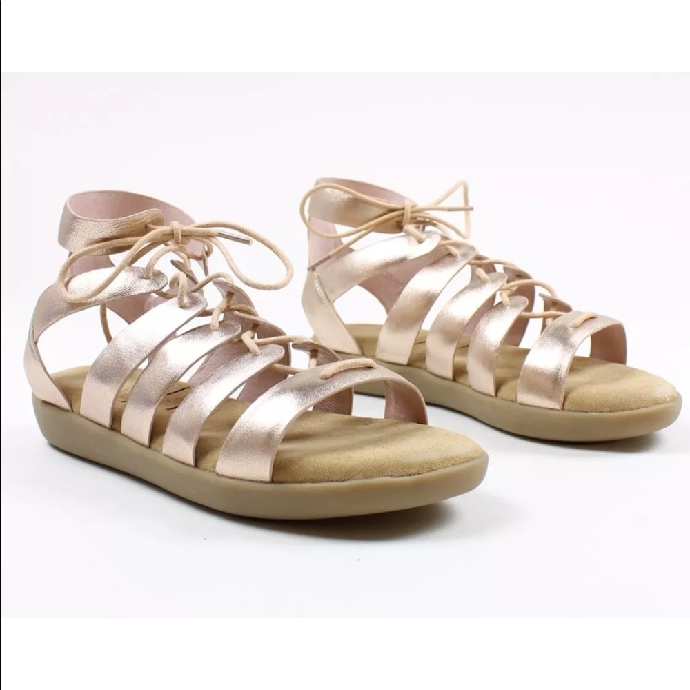 Brand New Charlotte Stone Anime leather Sandal sz6