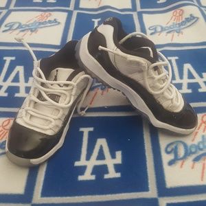 Kids Jordan shoes