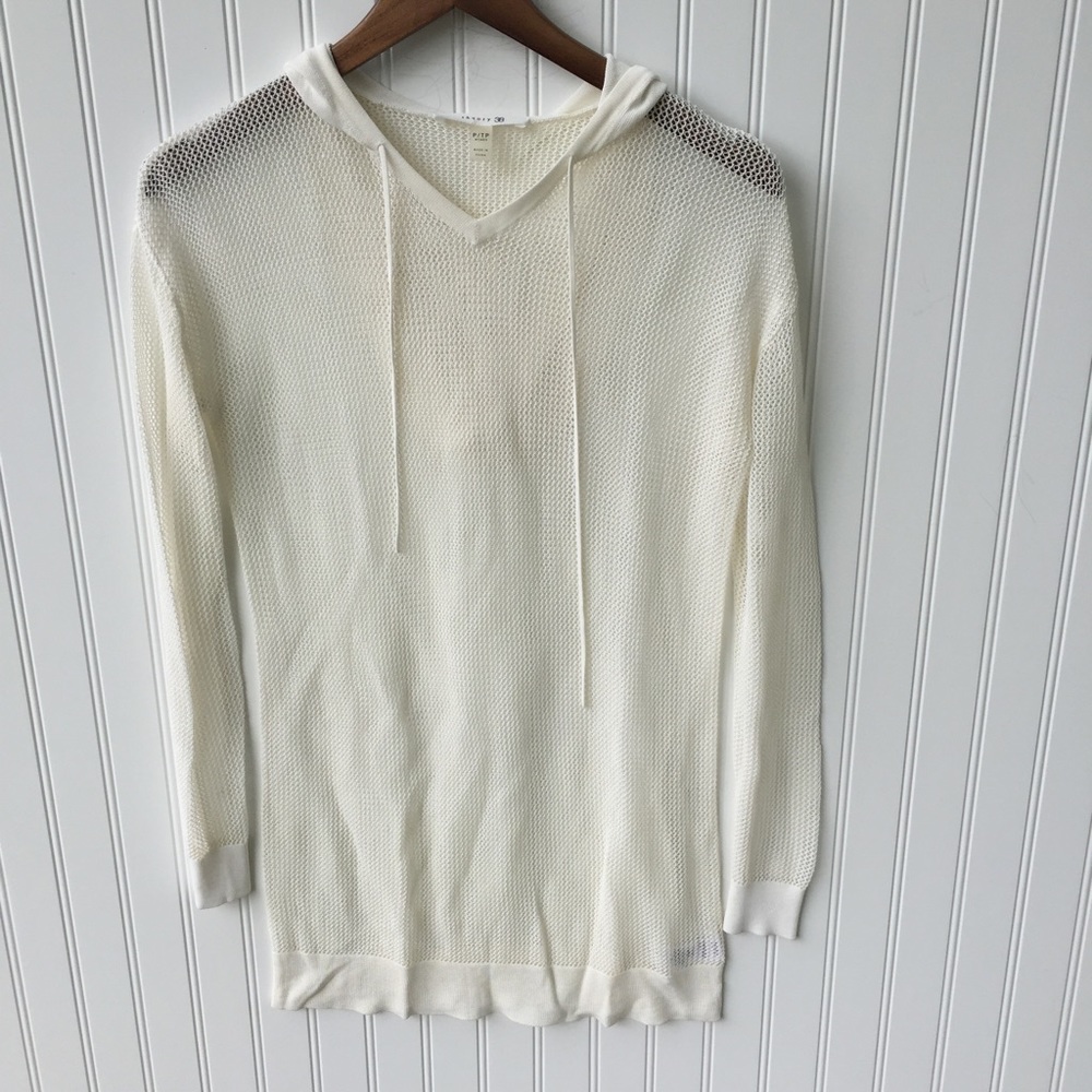 •theory38• Amerina B Surge Mesh Hooded Top