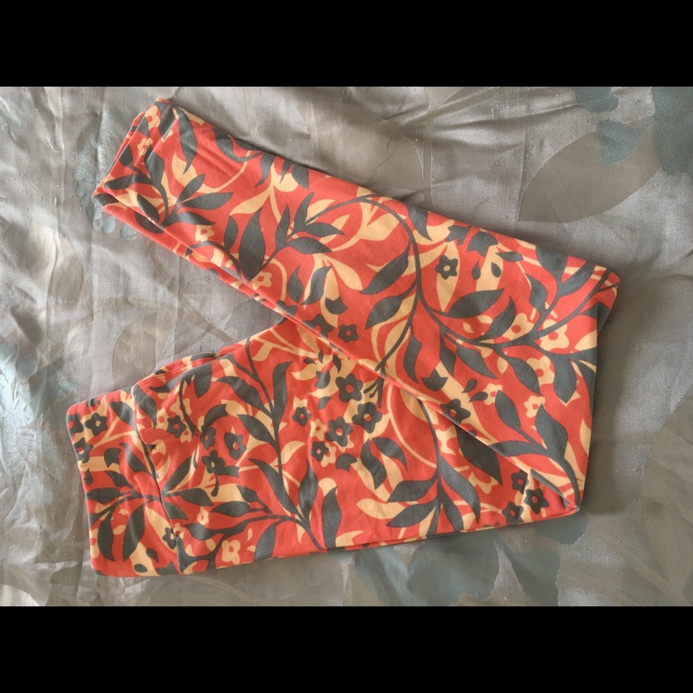 LuLaRoe OS leggings