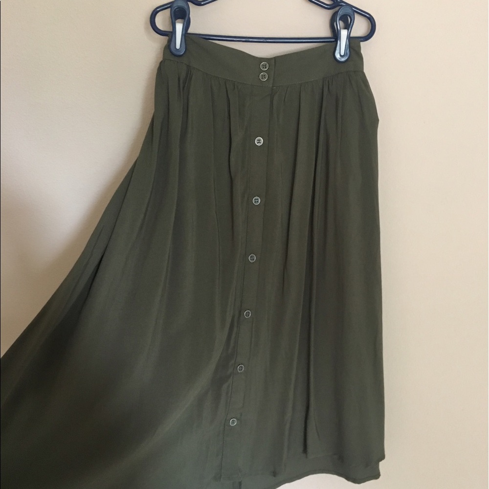 Army Green Front Button Midi Skirt