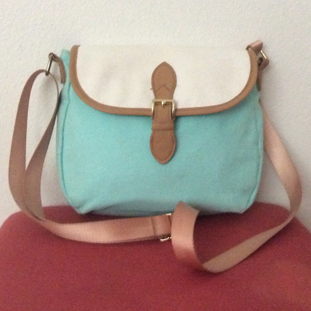 Casual shoulder purse