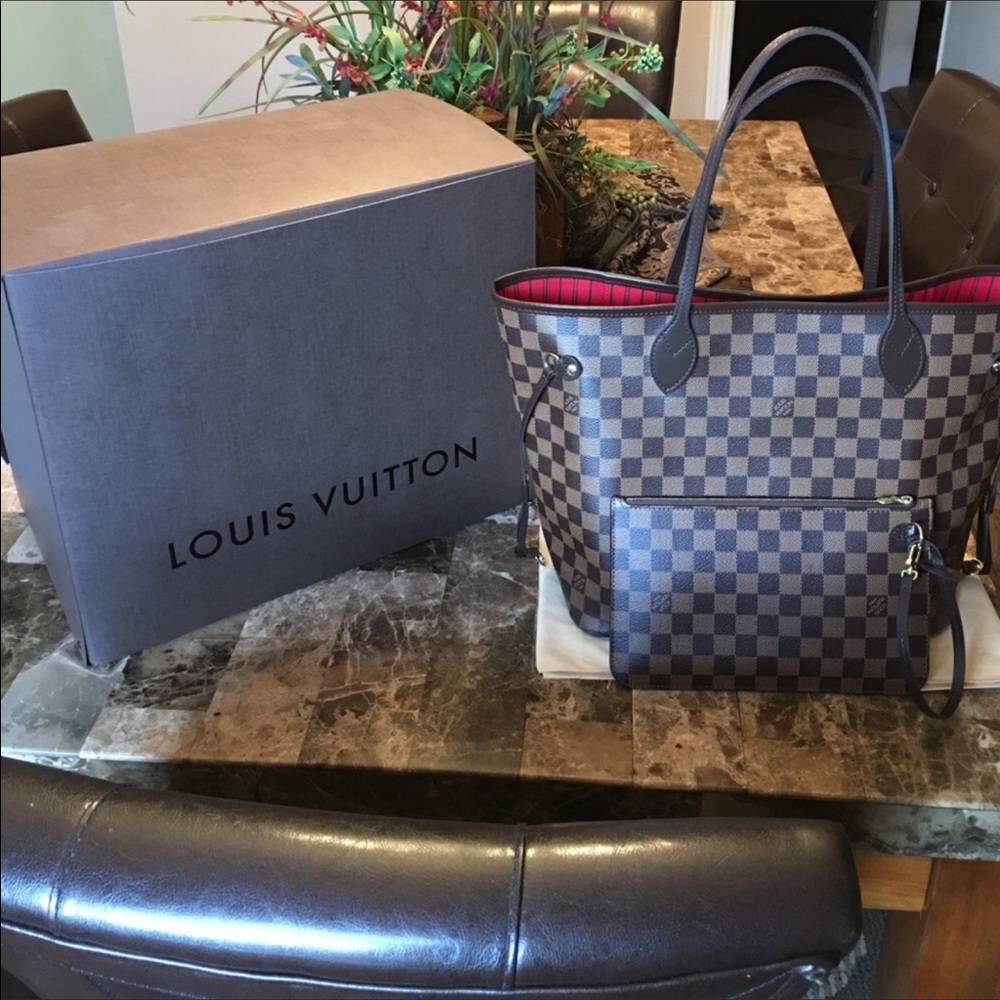 Louis Vuitton Neverfull MM Damier