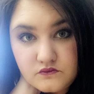 Meet your Posher, Lacee