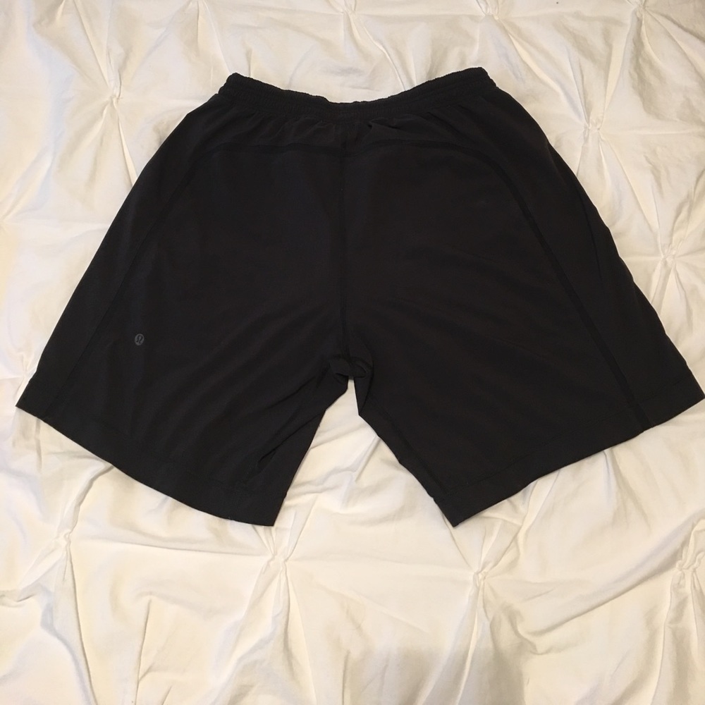 Men's lululemon surge shorts black on black