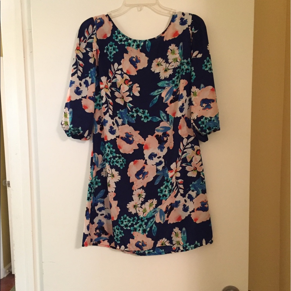 Blue floral dress size small
