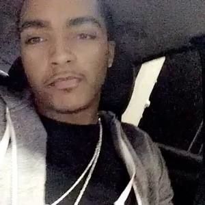 Meet your Posher, Lionel