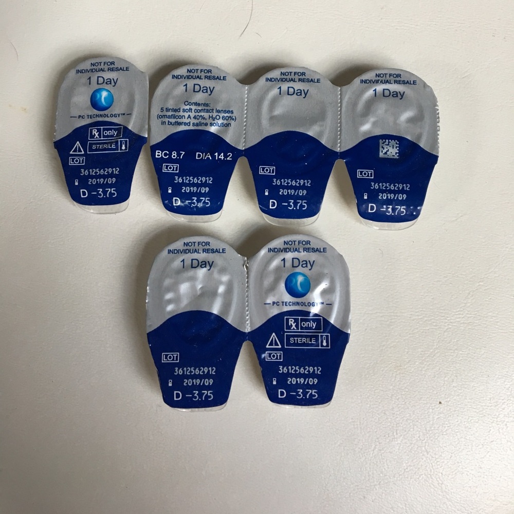 Contacts brand new