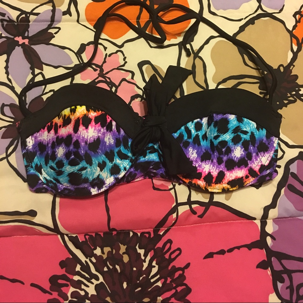 Swim top!