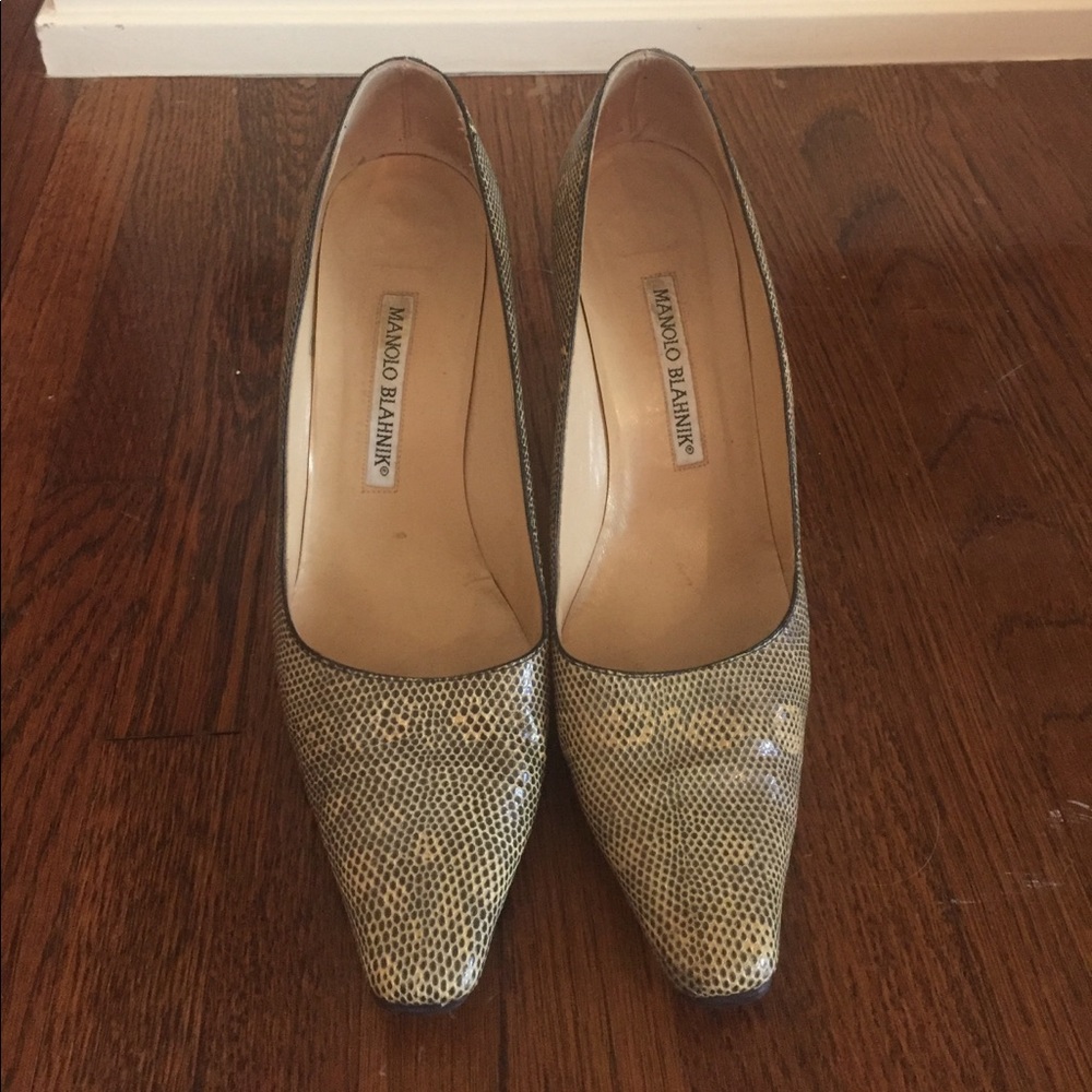 ❌SOLD❌Manolo Blahnik snakeskin heels