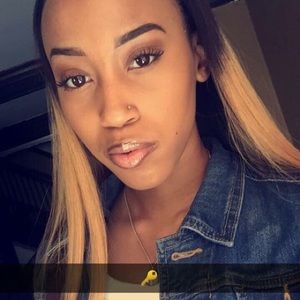 Meet your Posher, Veronica