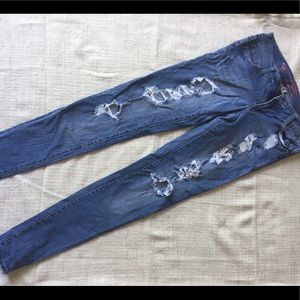 Ripped, skinny, low rise jeans