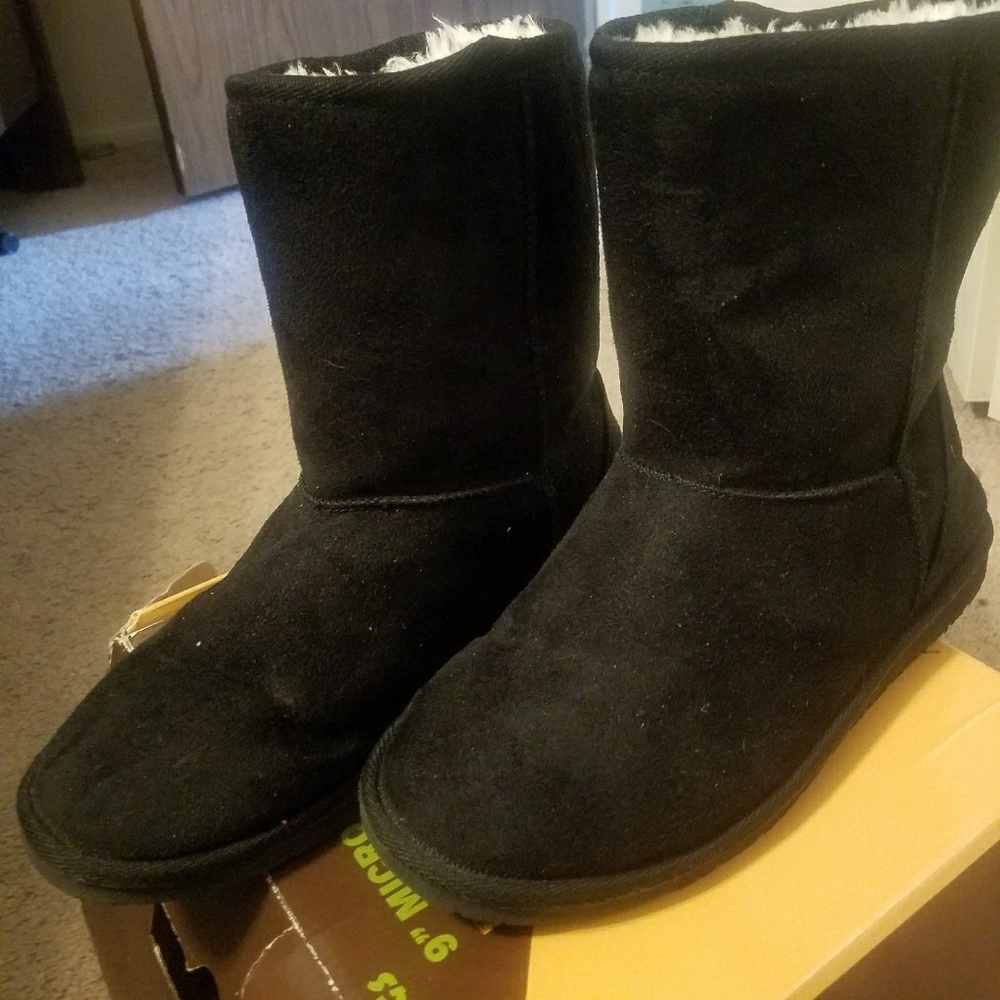NIB Sheepdawgs Boots NEW!