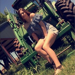 Meet your Posher, Hannah