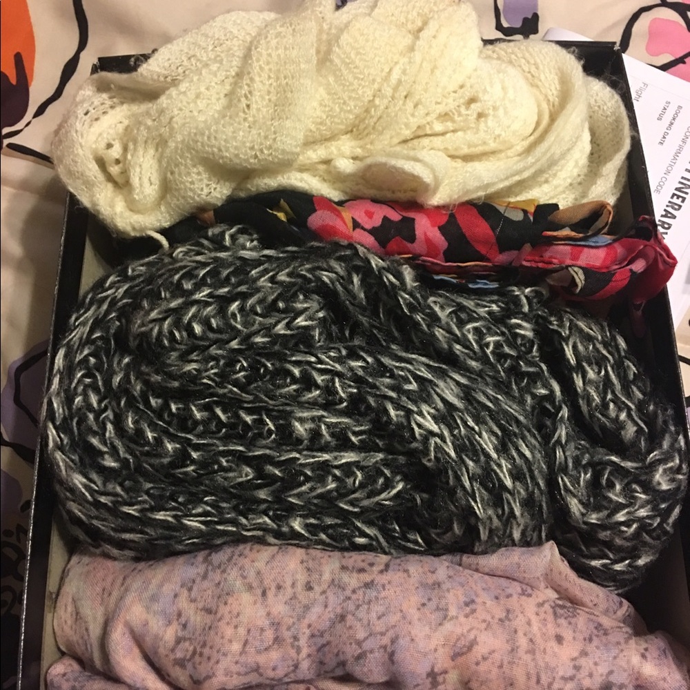 Box of four infinity scarves.