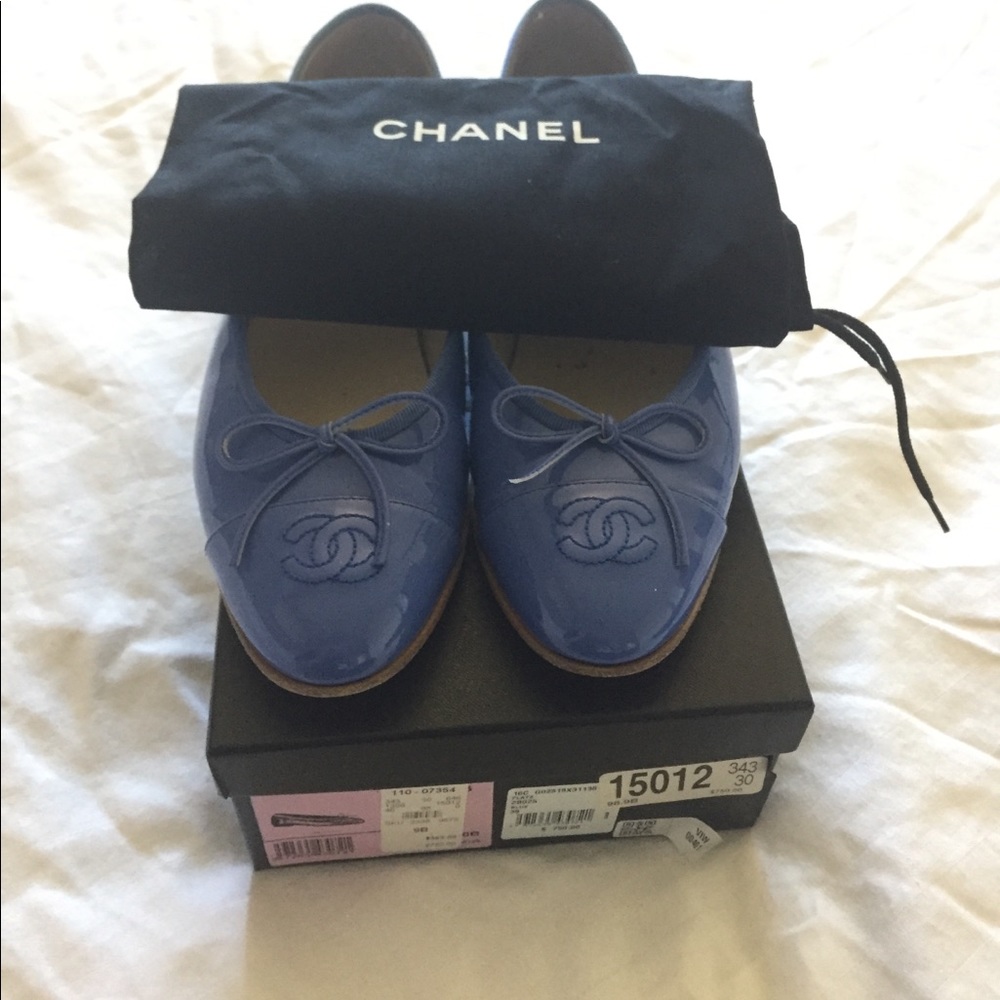 Chanel flats