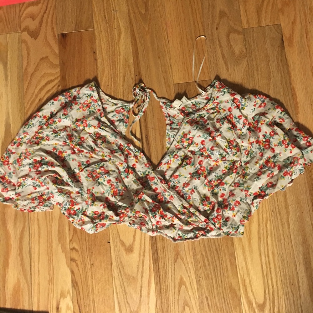 floral crop top with open back