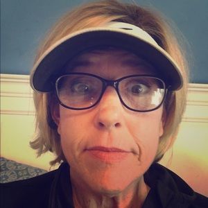 Meet your Posher, Wendy