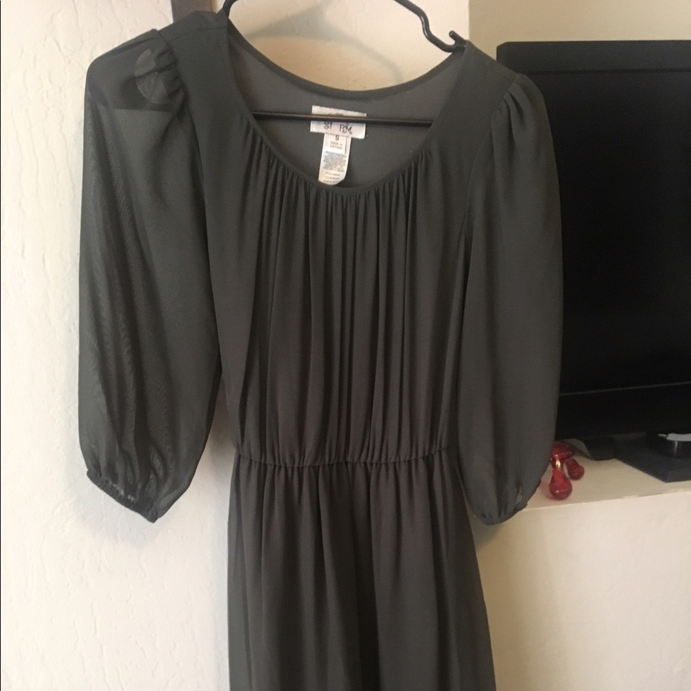 Fun wedding dress! Or work outfit!