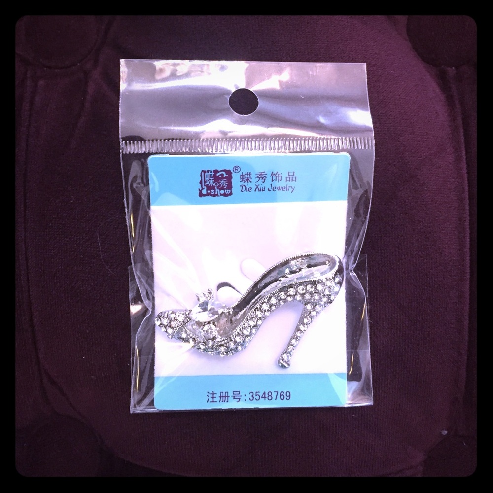 Rhinestone Stiletto Brooch (New in Package)