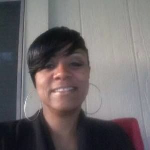 Meet your Posher, April d