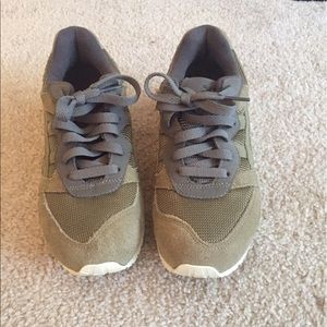 Olive and off white Asics gel lite