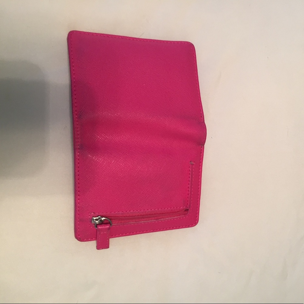 Pink Wallet - Picture 3 of 3