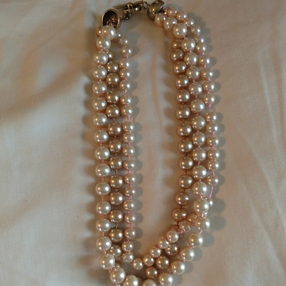 Pearl necklace