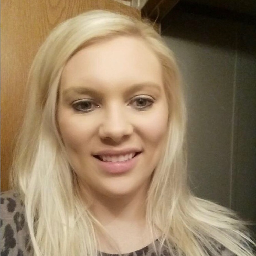 Meet your Posher, Kelly
