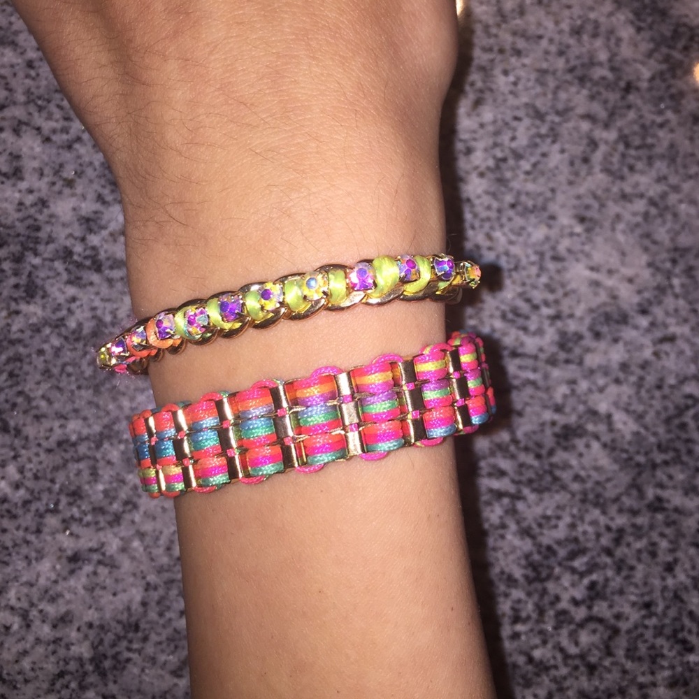 Two bracelets - Picture 2 of 2