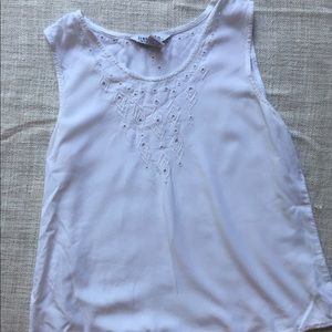 White tank blouse with embroidery detail