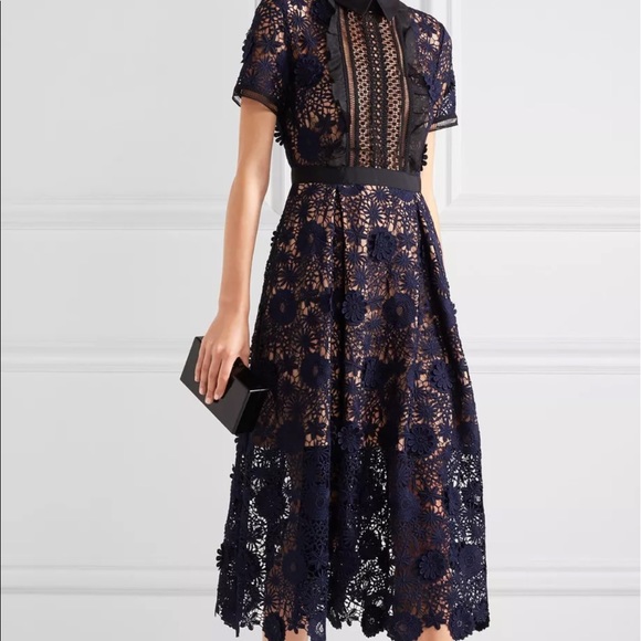 Dresses & Skirts - Gorgeous lace dress never worn no tags size S