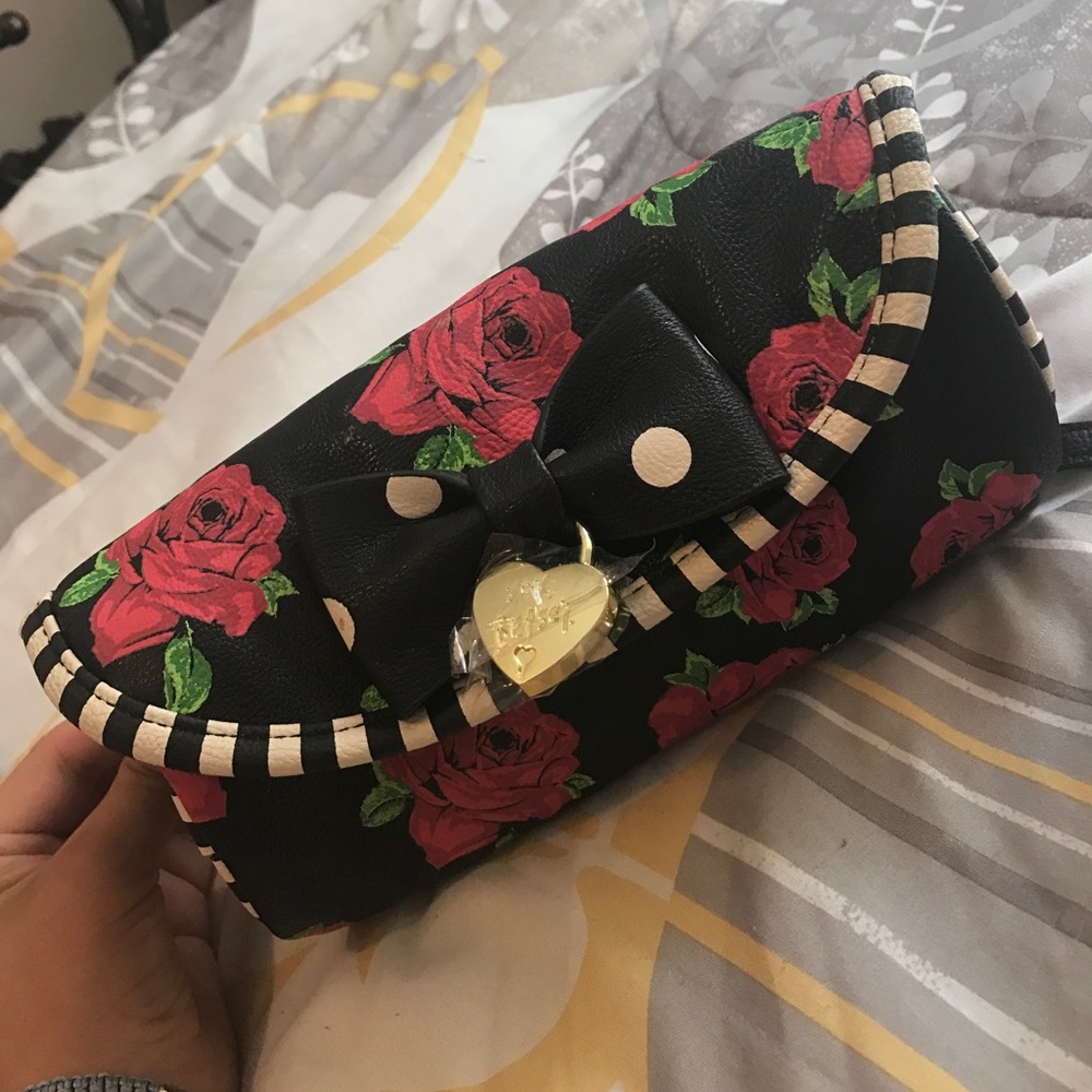 New betsey Johnson make up bag