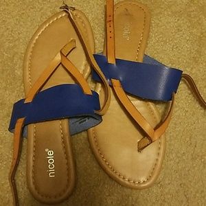 Nicole sandals
