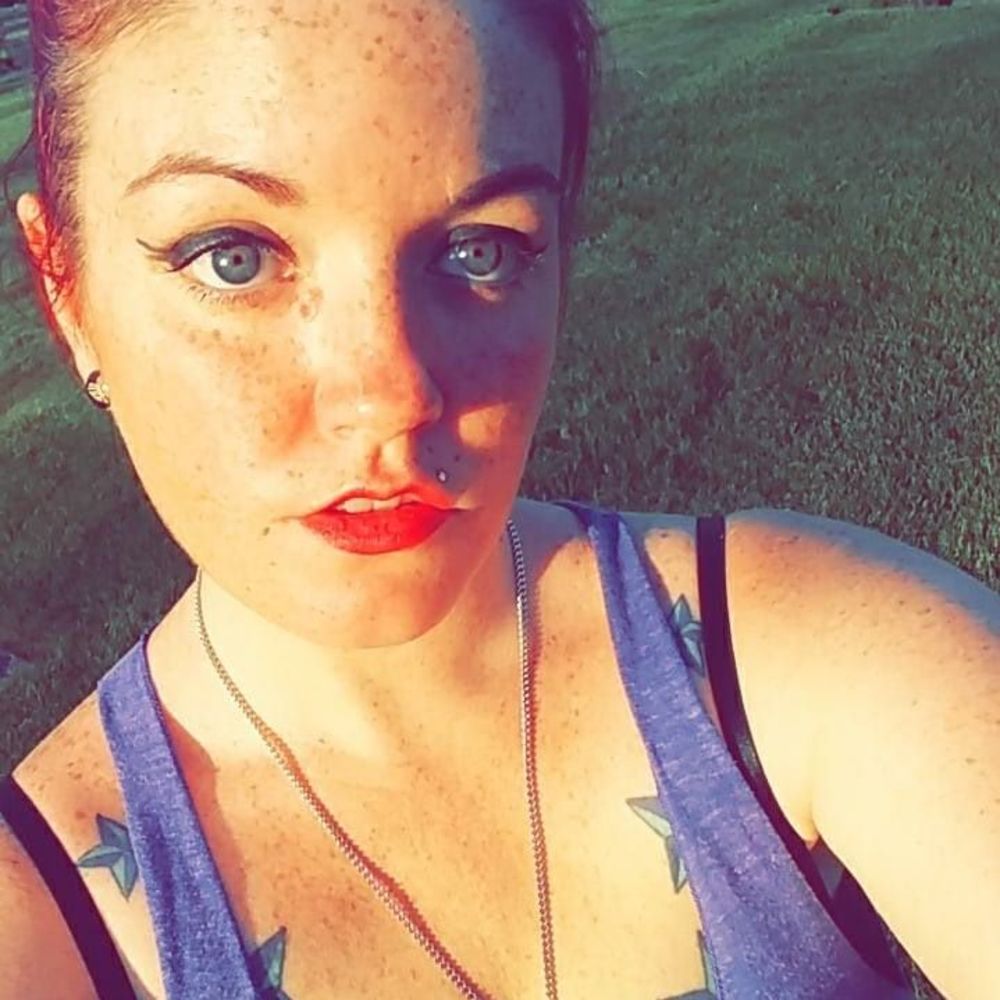 Meet your Posher, Ashlee