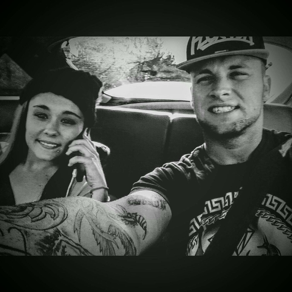 Meet your Posher, Amber - Picture 1 of 1