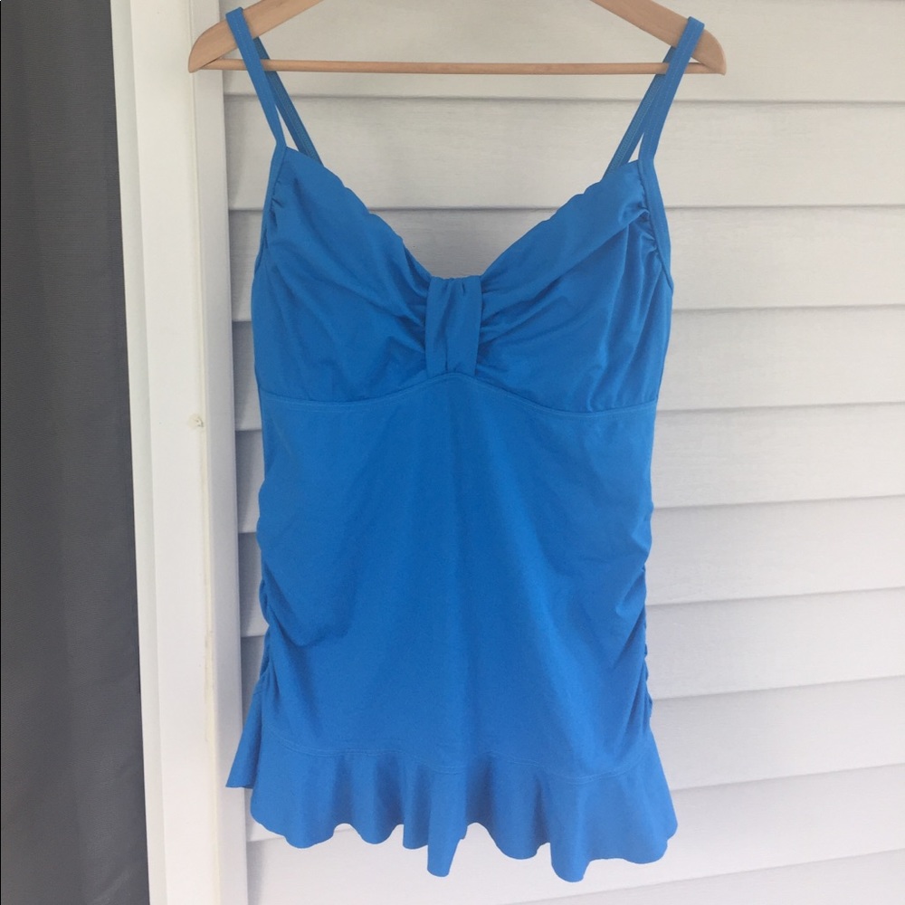 Lands End. Ladies Bathing Suit Top ONLY.