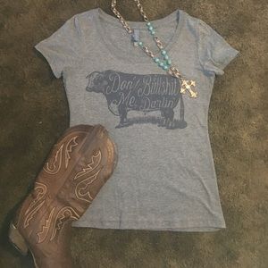 "Don't Bullsh*t me darlin" t-shirt