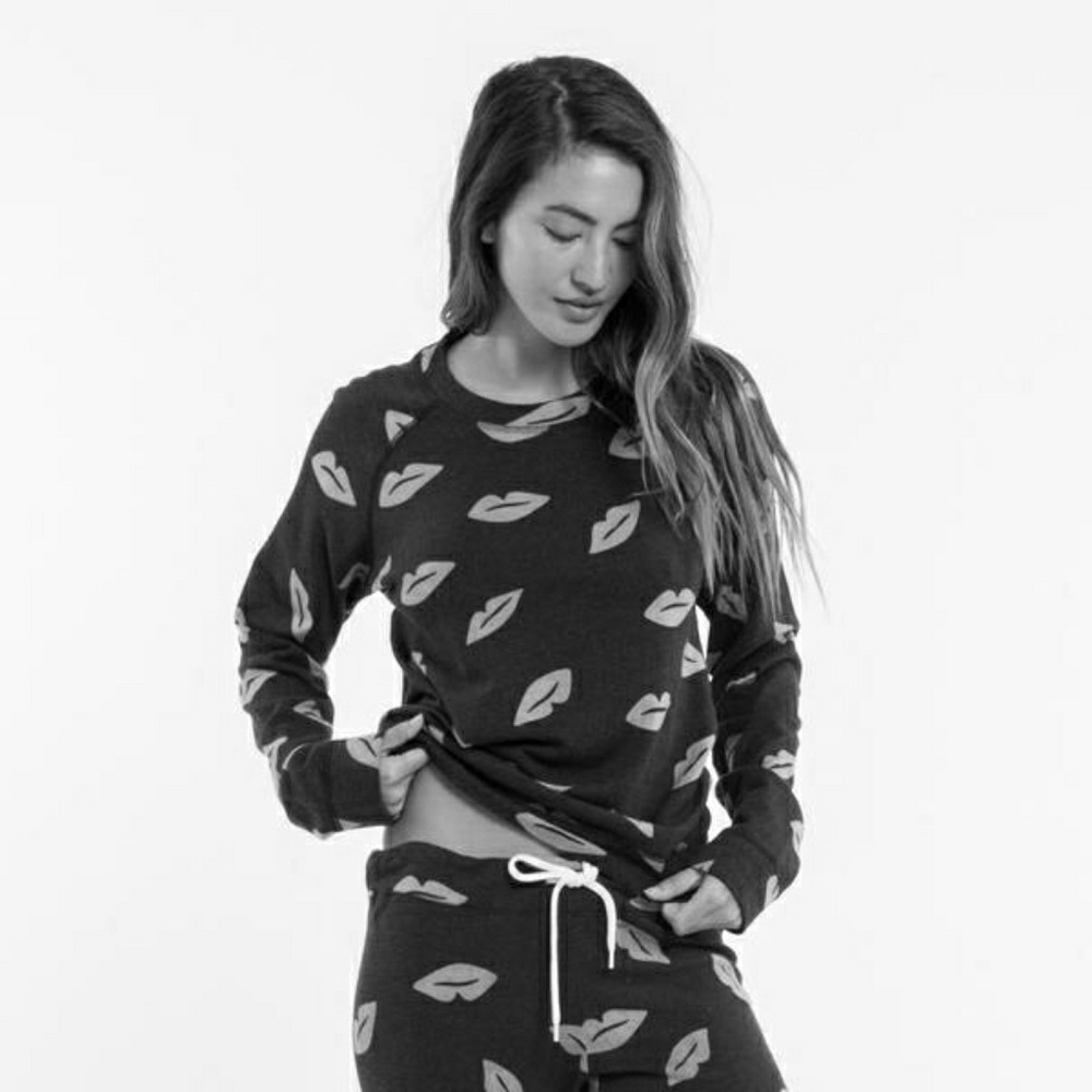Monrow Sweatshirt with Lip Print