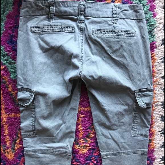 Excellent Condition//Army Green Skinny Cargo Pants - Picture 5 of 5