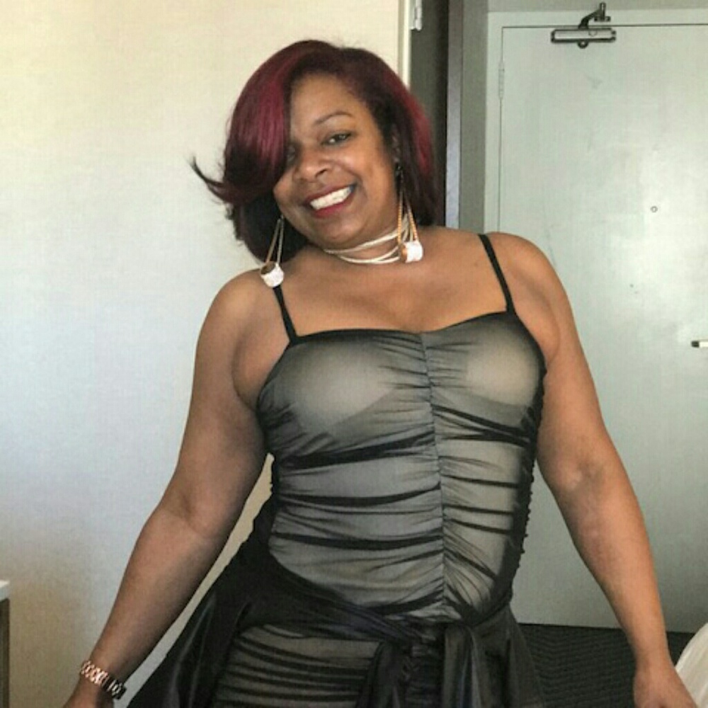 Blk rouched sheer top with tan lining