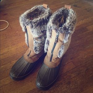 Khombu waterproof boots